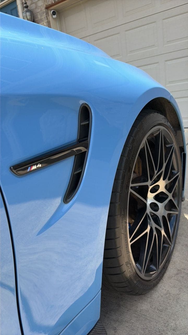 M4 fender vent beside the star-spoke wheel